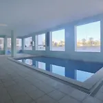 Apartamento 3-bedroom With Pool Gym & Jacuzzi *