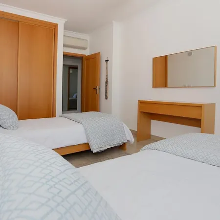 3 Bedroom With Indoor Pool Lagos