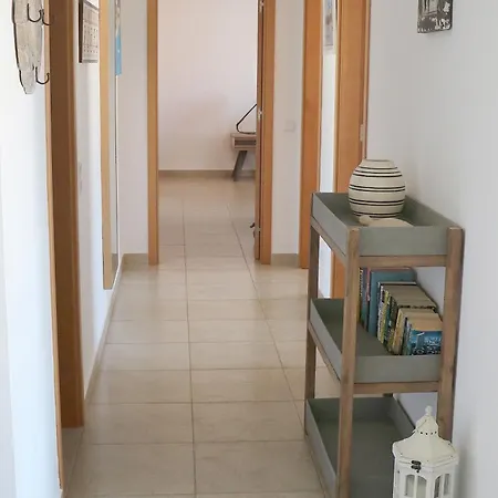 Apartment 3 Bedroom With Indoor Pool Lagos