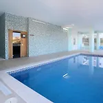 3-bedroom With Pool Gym & Jacuzzi * 라고스