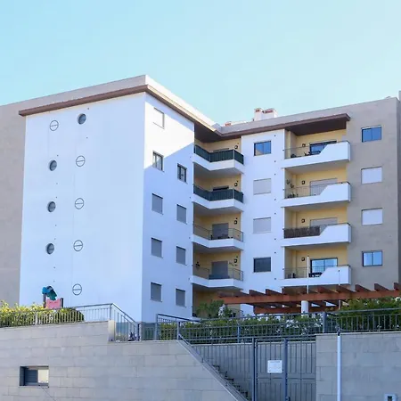 3-bedroom With Pool Gym & Jacuzzi Апартаменты Лагуш